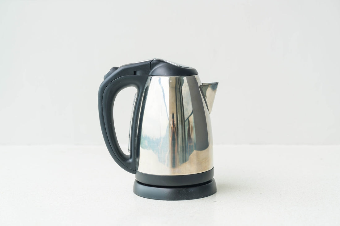 1500W Electric Kettle: Boil Tea in Style!