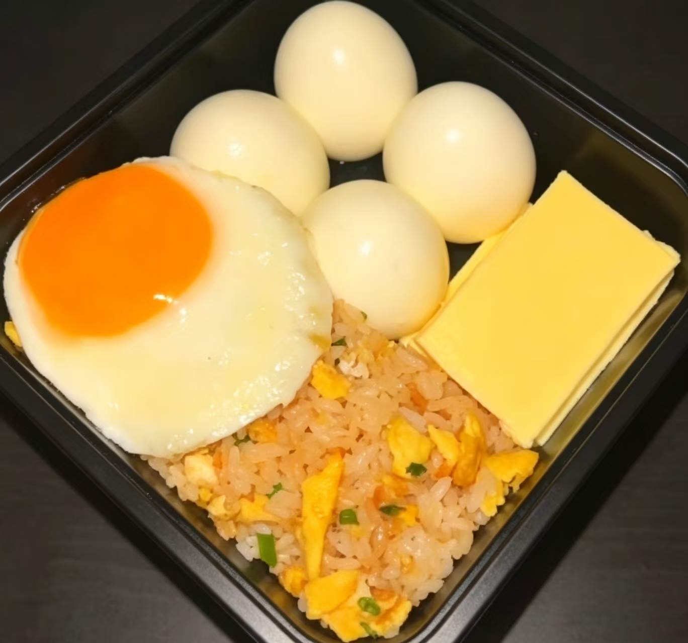 Egg & Cheese Lunch Box