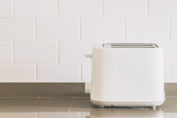 Toast Perfectly Every Time: 4 Slice Stainless Steel Toaster!