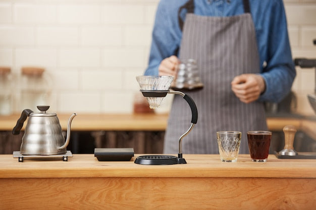Brew Perfect Coffee Easily at Home: Electric Kettle with Temperature Control