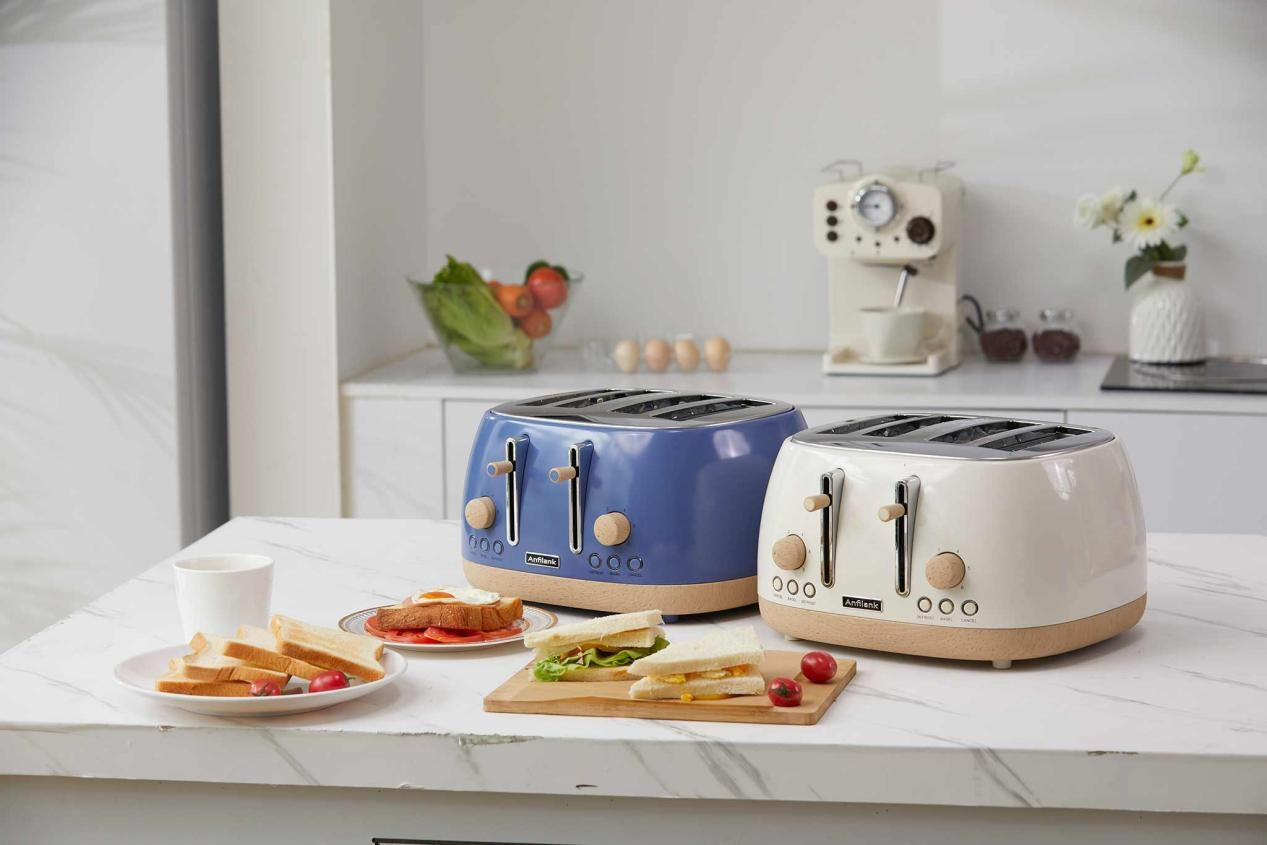 This Stainless Steel Toaster Is A Real Magic Mug Of Toast